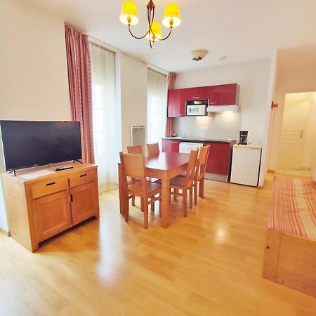 Ostal, T3, Centre Luchon, Wifi, Casier A Skis, Ascenseur, 6 Personnes Bagneres-de-Luchon Екстер'єр фото
